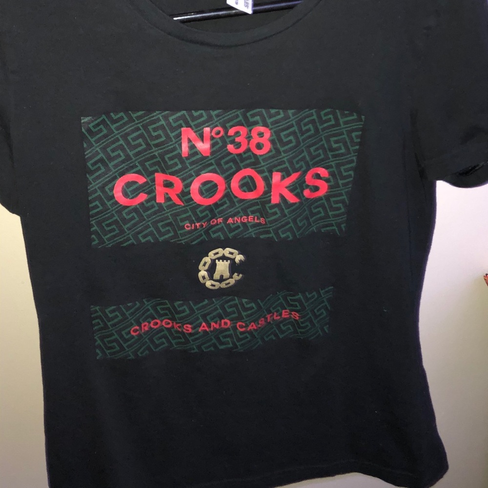 crooks and castles t-shirt